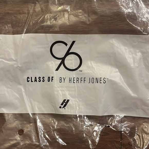 Herff Jones Class of 2024 Scarf and Mittens - Picture 6 of 6